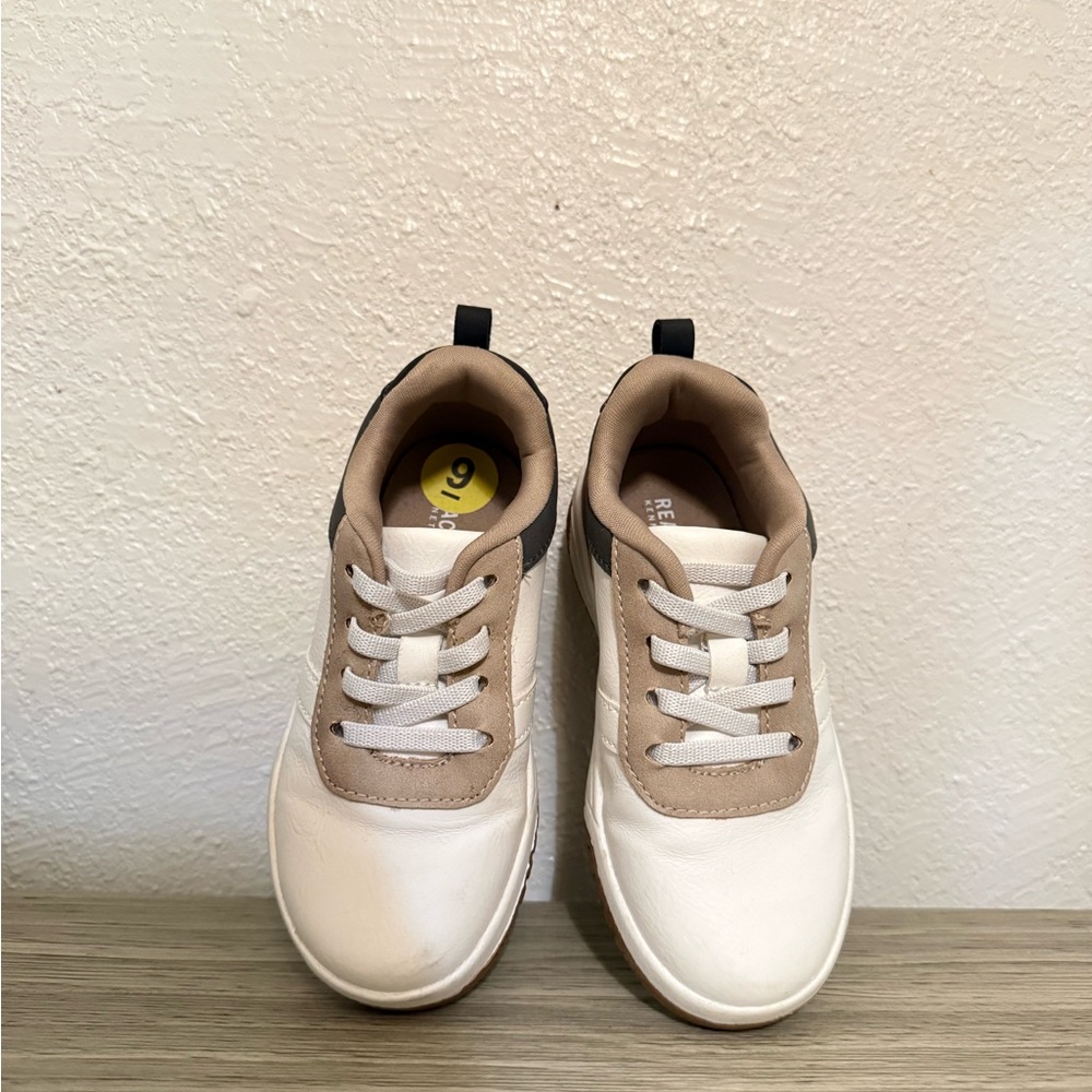 Kenneth Cole Reaction White and Tan Kids Shoes
